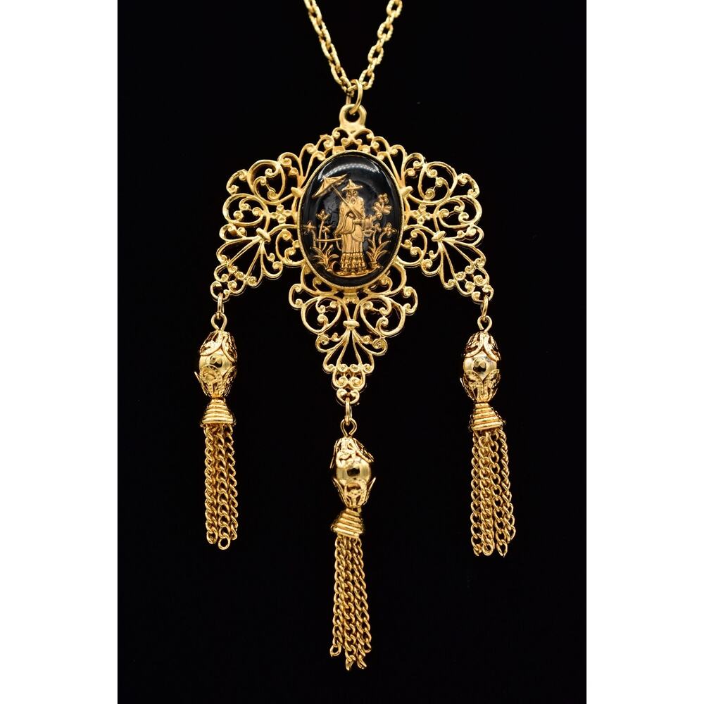 Vintage Tassel Pendant Asian Figural Ornate Filigree Brushed Gold 90s 80s BinBN